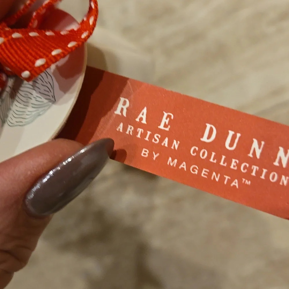 New Rae Dunn Artisan Collection "HO HO HO" Holiday Mug - Picture 8 of 9